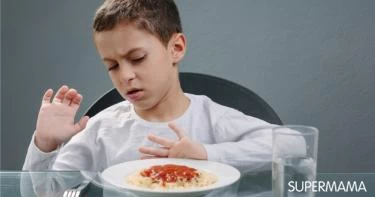 كيفية التعامل مع الطفل الذي يرفض الطعام