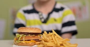 مشكلة السمنة عند الأطفال