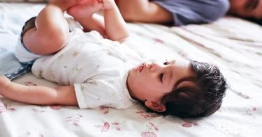 أنواع براز الرضيع