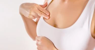 ازدياد حالات سرطان الثدى عند النساء الأصغر سنًا