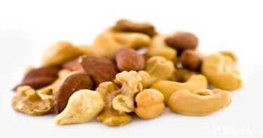 فوائد المكسرات