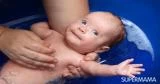 استحمام الأطفال حديثي الولادة