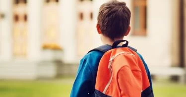 إقناع الطفل بالذهاب للمدرسة