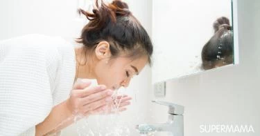 كيفية اختيار غسول الوجه المناسب