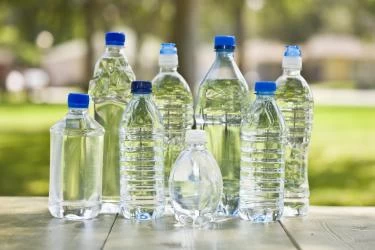 ما الفرق بين البلاستيك الآمن والضار