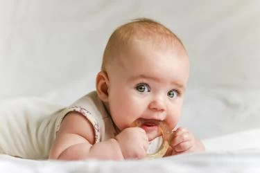 تغذية وصحة الصغار