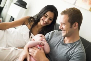 متى أستخدم حبوب منع الحمل بعد الولادة؟