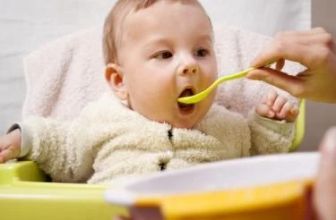 تغذية وصحة الرضع
