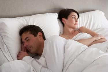 هل يكره الزوج زوجته أثناء الحمل