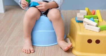 تدريب الطفل على الحمام