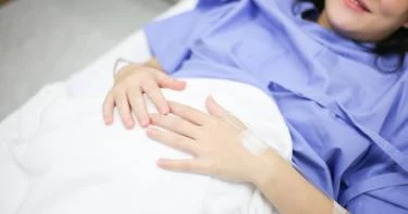 إبرة الظهر للولادة
