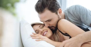 الإثارة في العلاقة الحميمة