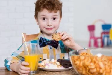 تغذية وصحة الأطفال
