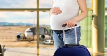 محتويات شنطة السفر للحامل
