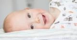 ما ترتيب ظهور الأسنان لدى الرضيع؟