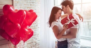علامات حب الزوج لزوجته