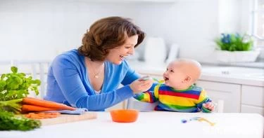 تغذية وصحة الرضع