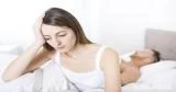 لماذا تزيّف الزوجة شعورها بالذروة الجنسية أحيانًا؟