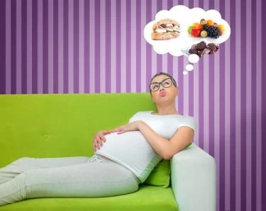 ماذا يحدث للجنين عندما تجوع الأم؟