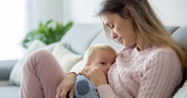 علاج ألم الحلمتين أثناء الرضاعة