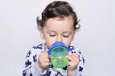 تغذية وصحة الرضع