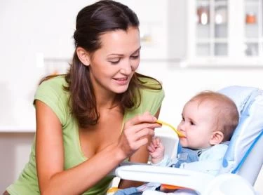 تغذية وصحة الرضع