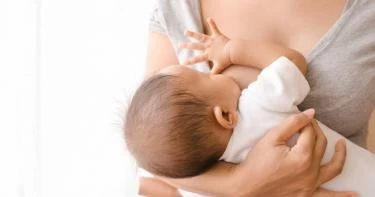 وصفات علاج تشققات الحلمتين