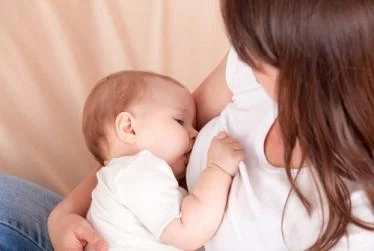 تغذية وصحة الرضع