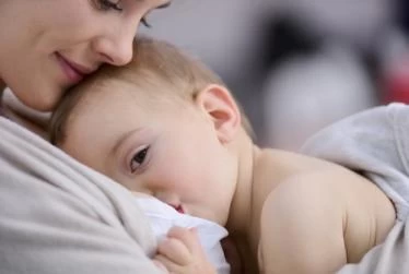 تغذية وصحة الرضع