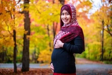 هل الصيام يؤثر على الحامل في الشهور الثلاث الأولى