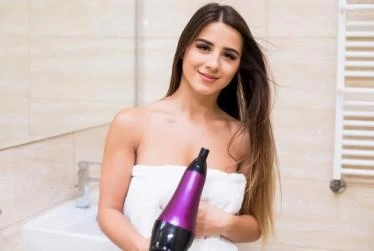 العناية بالشعر