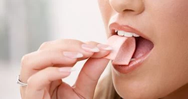 هل تساعد العلكة على فقدان الوزن؟