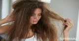 8 أشياء تؤذين بها شعركِ دون أن تعلمي
