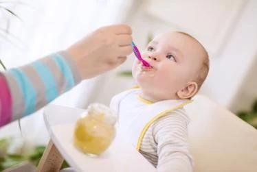 رعاية الرضع