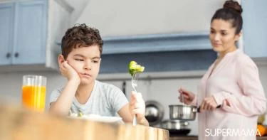 5 عبارات لا تقوليها أبدًا لطفلك خلال تناول وجباته