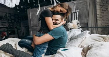 العلاقة الحميمة بين الزوجين