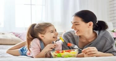 رعاية الأطفال
