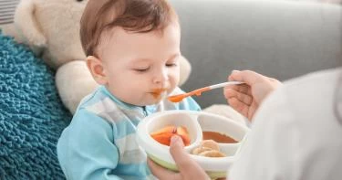 تغذية وصحة الرضع