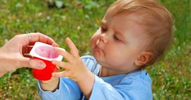 تغذية وصحة الرضع