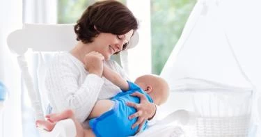 تغذية وصحة الرضع