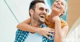 10 حيل لتطلبي الحب من زوجك