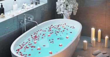 حمام رومانسي للزوج