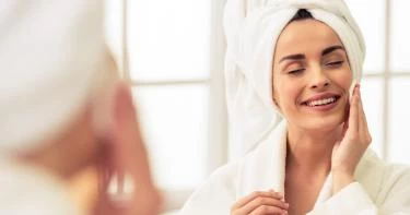 تصغير مسامات الوجه قبل المكياج