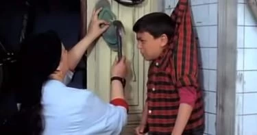 علاقات أسرية