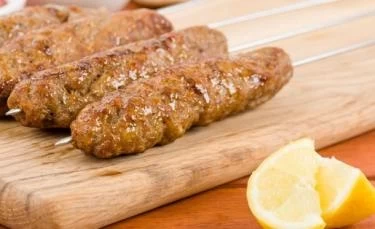 طبق رئيسي